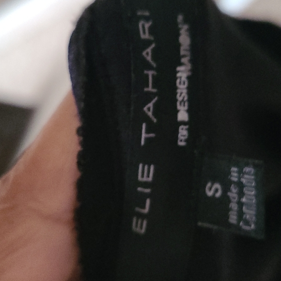 TAHARI Women's Color Block top - Picture 4 of 4